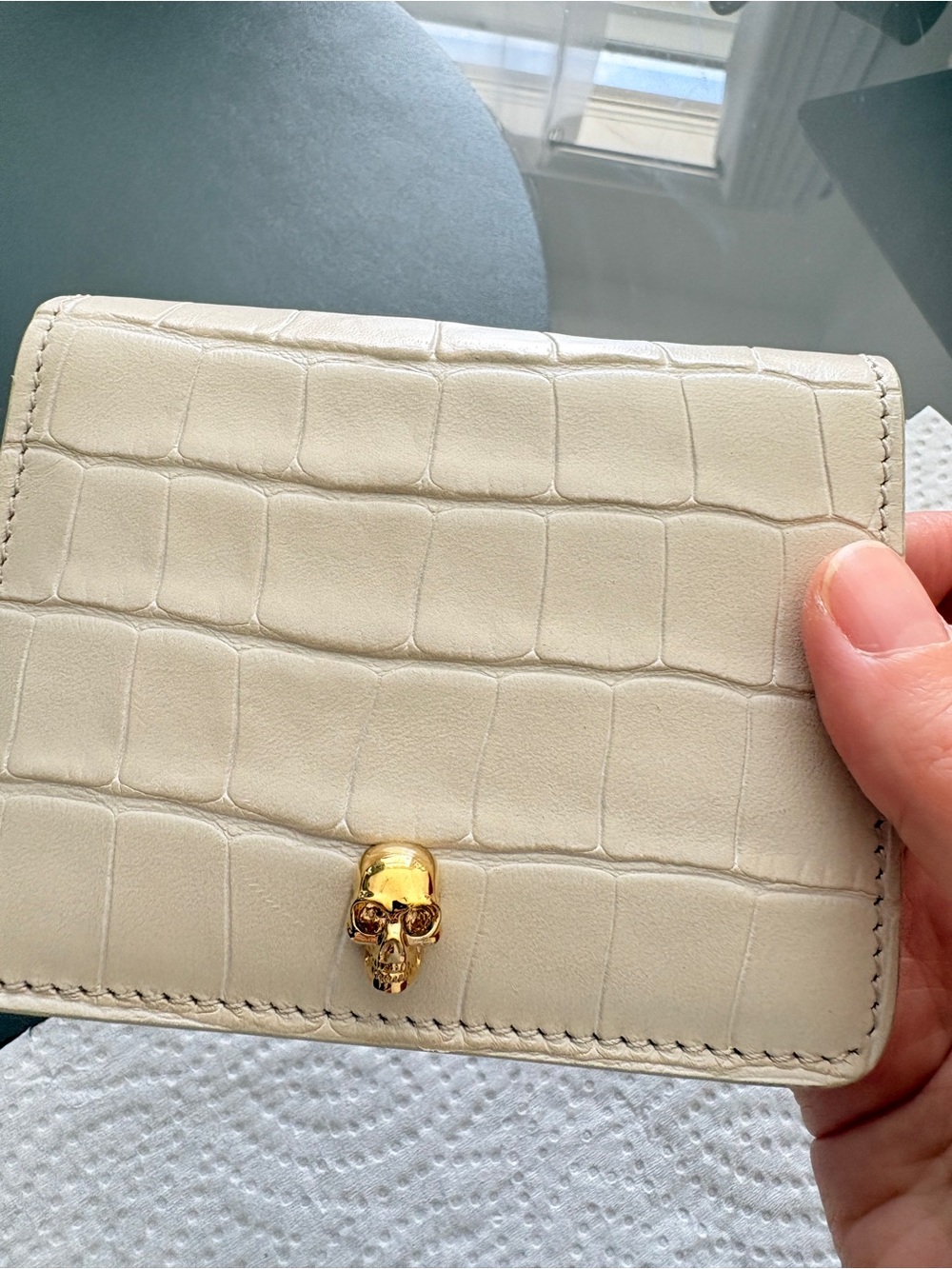 MCQUEEN
White Croc Skull Bifold Wallet - Picture 3 of 11